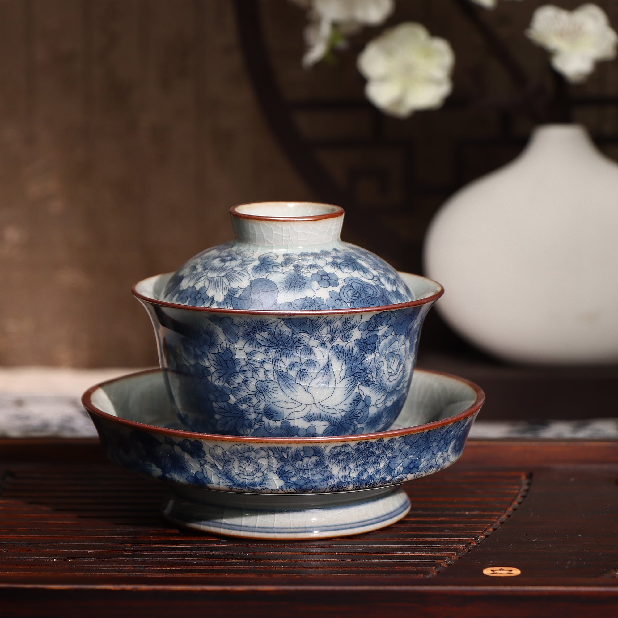 Blue and White Porcelain Hand-painted Covered Bowl