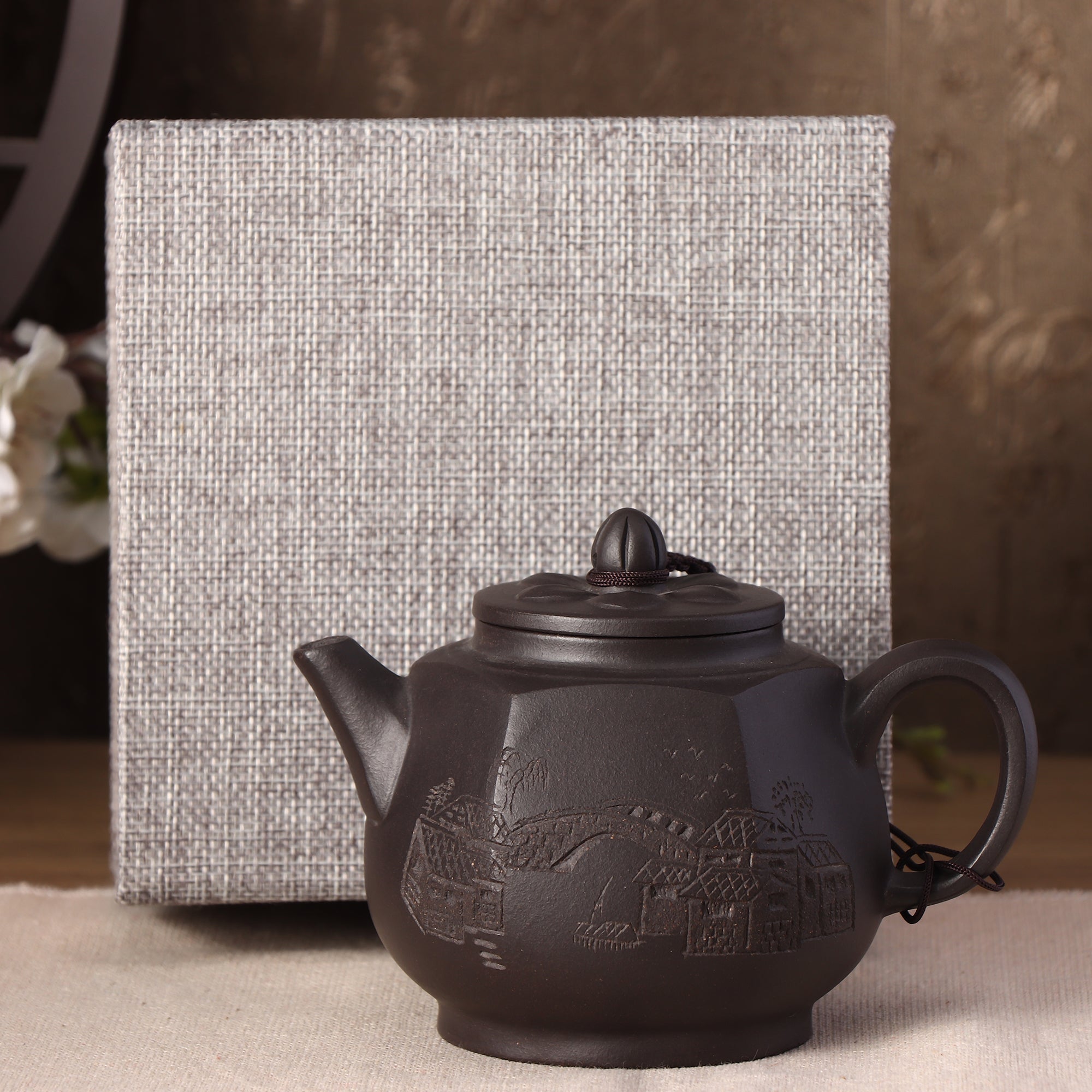 Dream ofJiangNan-Hand-carved Purple Clay Teapot